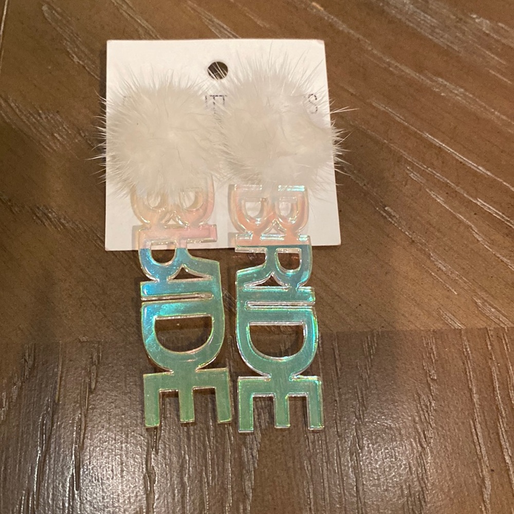 Boutique Bride Earrings